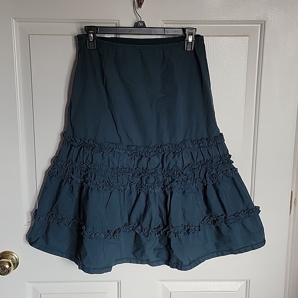 Ann Taylor LOFT skirt, 4P, dark green. - Picture 2 of 8